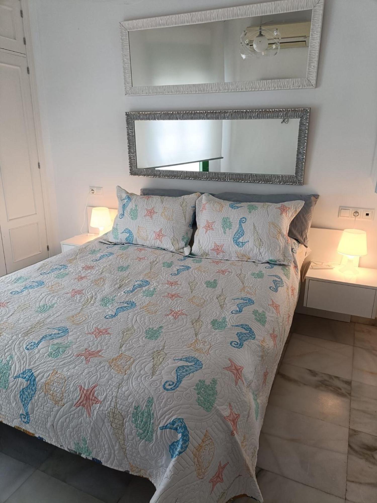 Apartamento Alaska Centro Rosaleda