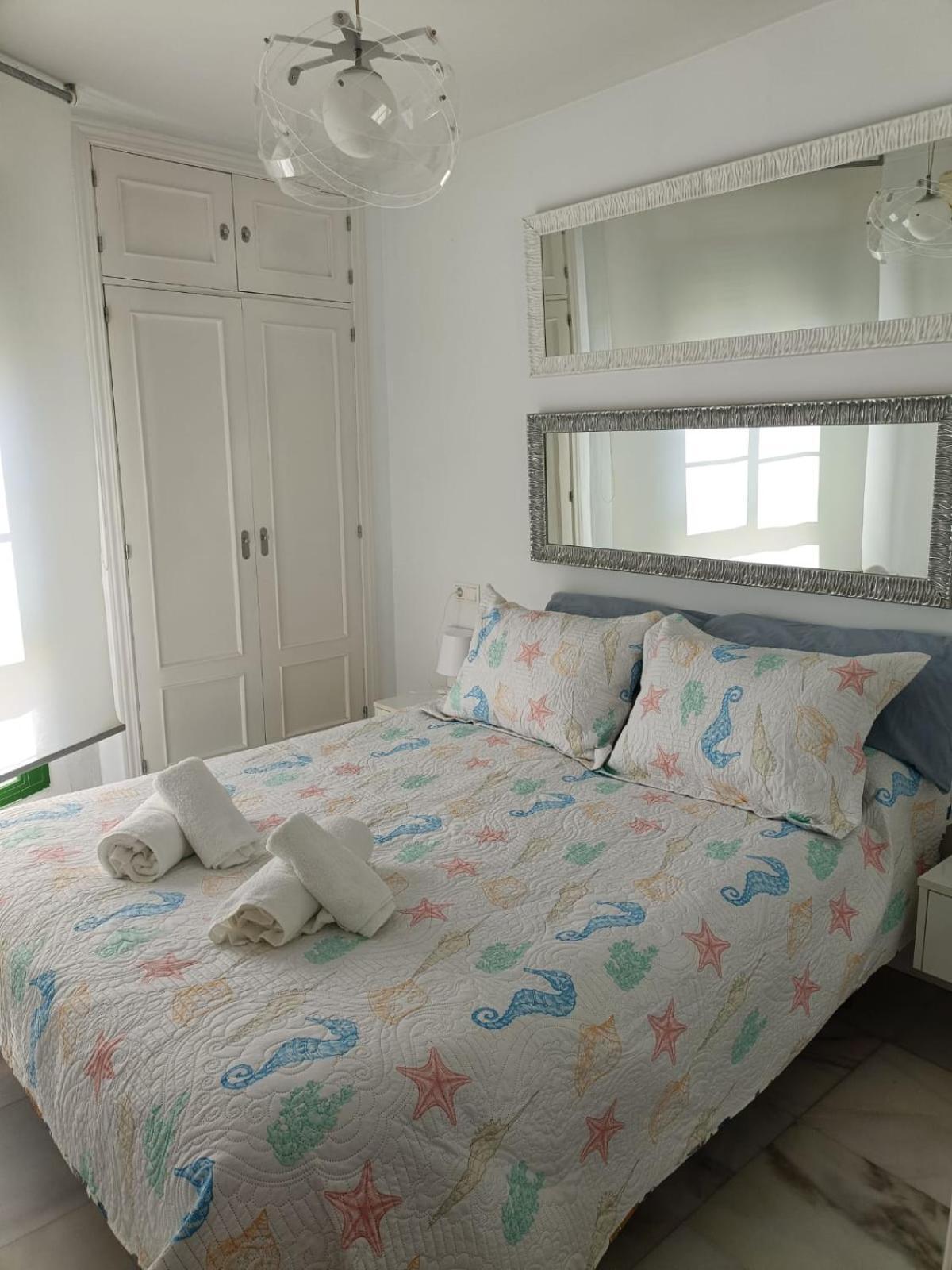 Alaska Centro Rosaleda Apartamento *